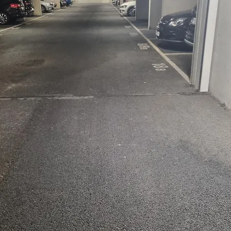 Mountain View Spacious With 2 Parking شقة